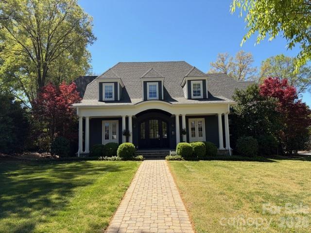 2800 Wintergreen Dr., Charlotte, NC 28211
