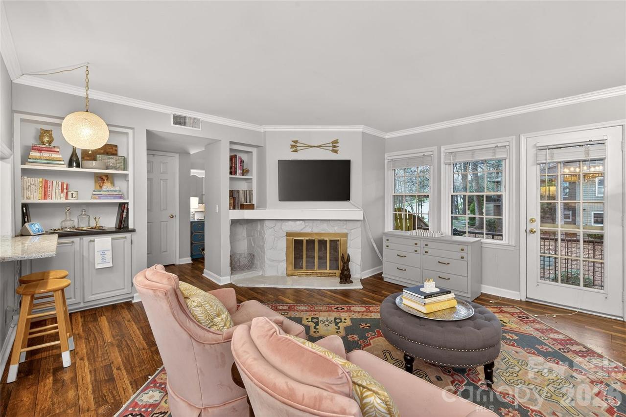 3805 Colony Crossing Dr., Charlotte, NC 28226