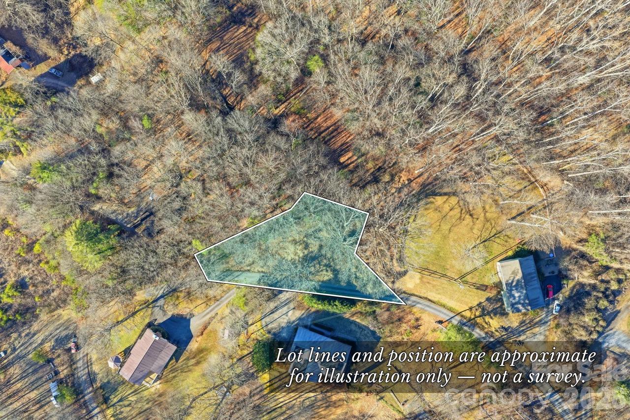 000 Briarwood Rd., Webster, NC 28788