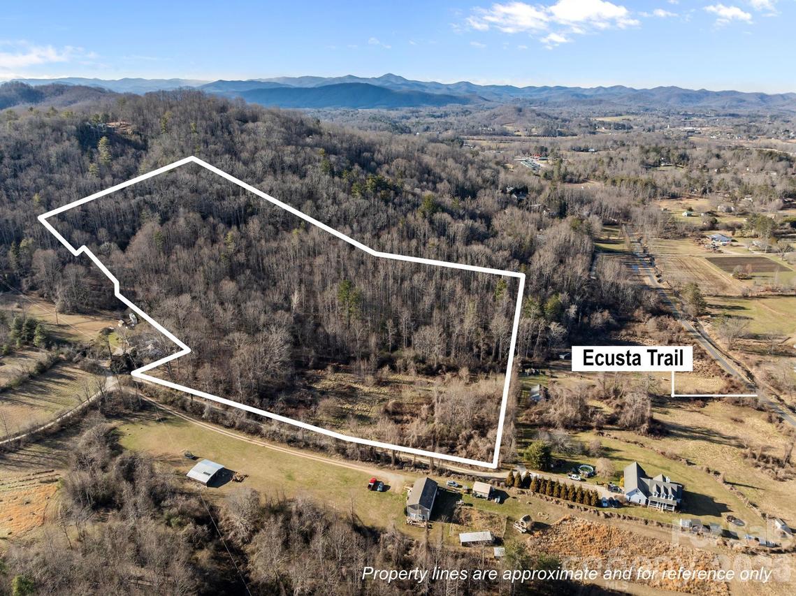 Summer Rain Dr., Hendersonville, NC 28792