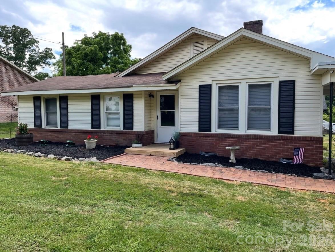 308 Salem Church Rd., Lincolnton, NC 28092