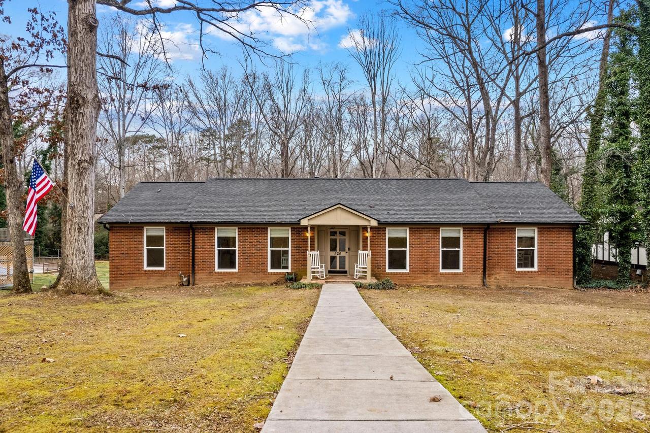 326 Camelot Dr., Salisbury, NC 28144
