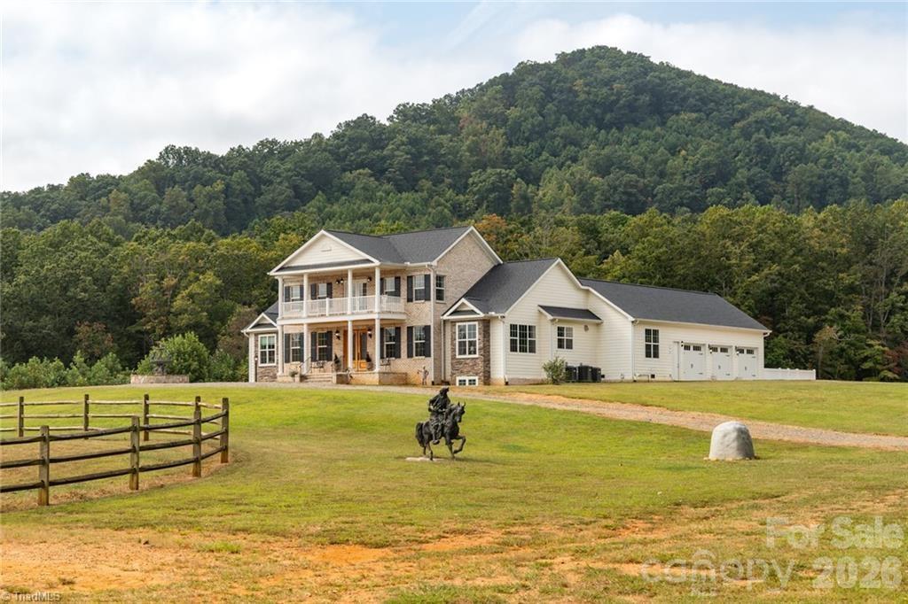 204 Violet Ridge, Lowgap, NC 27024