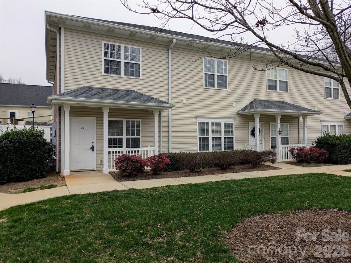 917 Shearer St. #20, Davidson, NC 28036