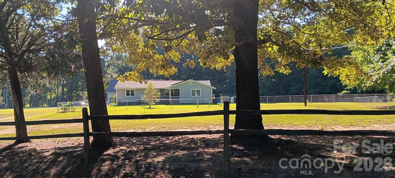 240 Eldon Ln., Salisbury, NC 28144