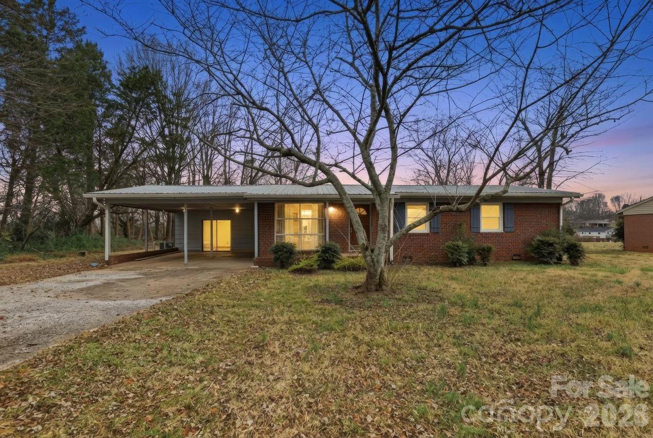 103 Roseman Ln., Statesville, NC 28625