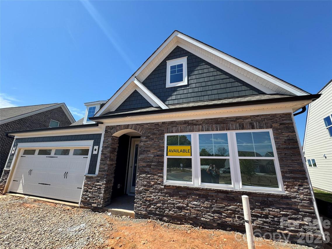 3077 Founding Fathers Dr., Gastonia, NC 28056