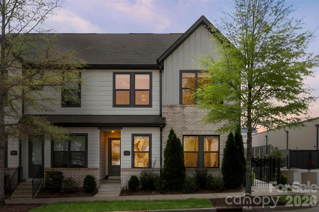 6343 Southgrove St., Charlotte, NC 28277