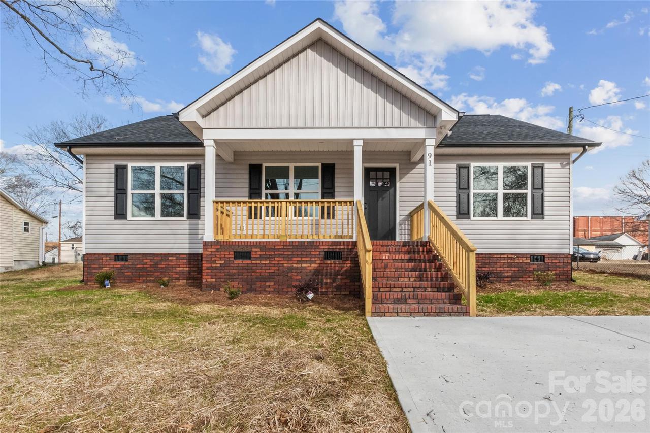 91 W 7th St., Lexington, NC 27295