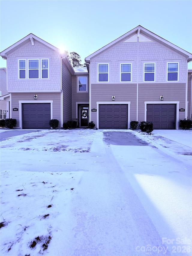 16038 Red Buckeye Ln., Huntersville, NC 28078