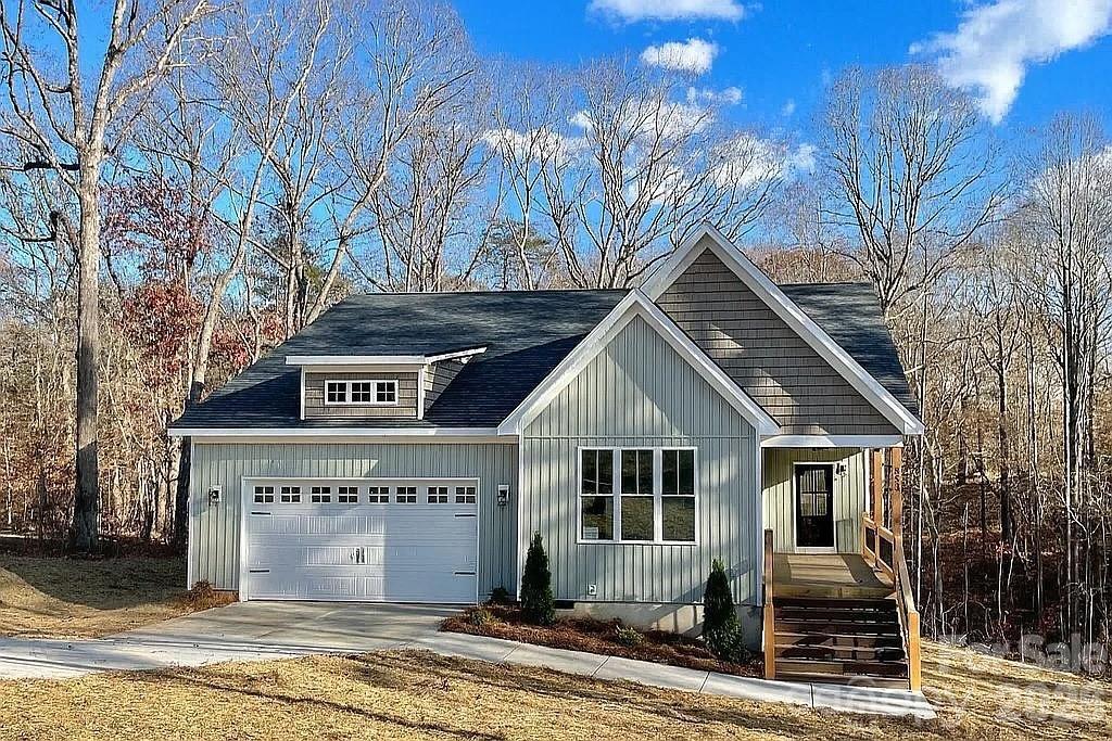 853 Spring Lake Dr., Iron Station, NC 28080