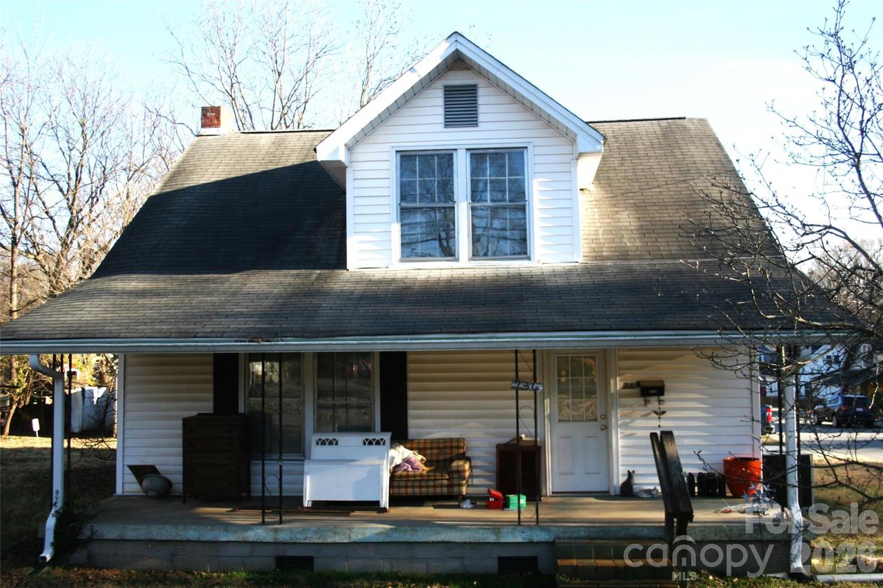 736 S Main St., Mooresville, NC 28115
