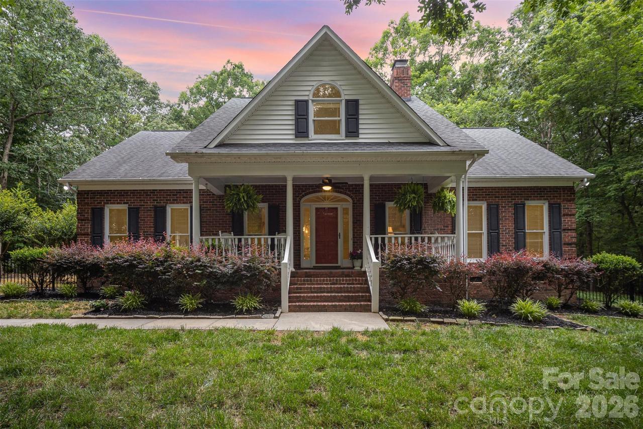 7408 Mockingbird Ln., Waxhaw, NC 28173