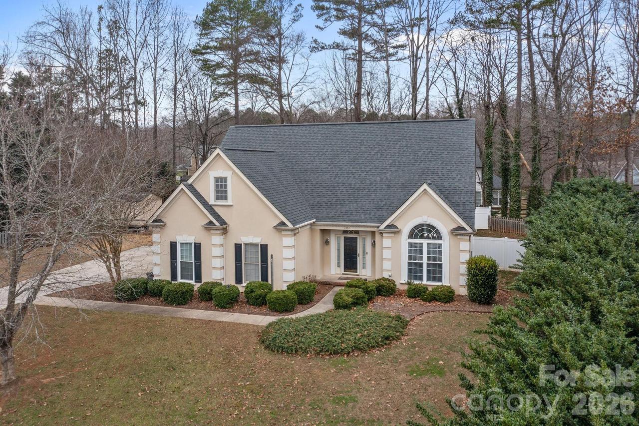 1451 Pine Needle Ln., Mooresville, NC 28115