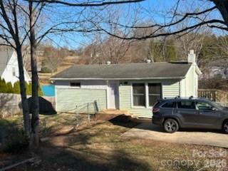 18 Smith Graveyard Rd., Asheville, NC 28806