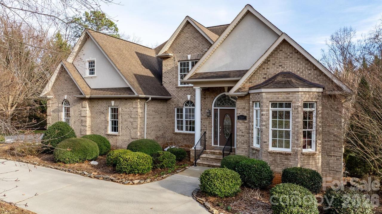 2301 Willow Creek Dr., Newton, NC 28658