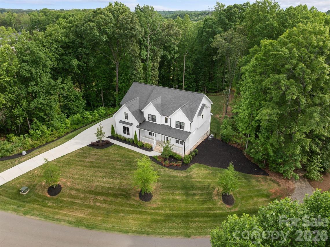 144 Walking Horse Tr., Davidson, NC 28036
