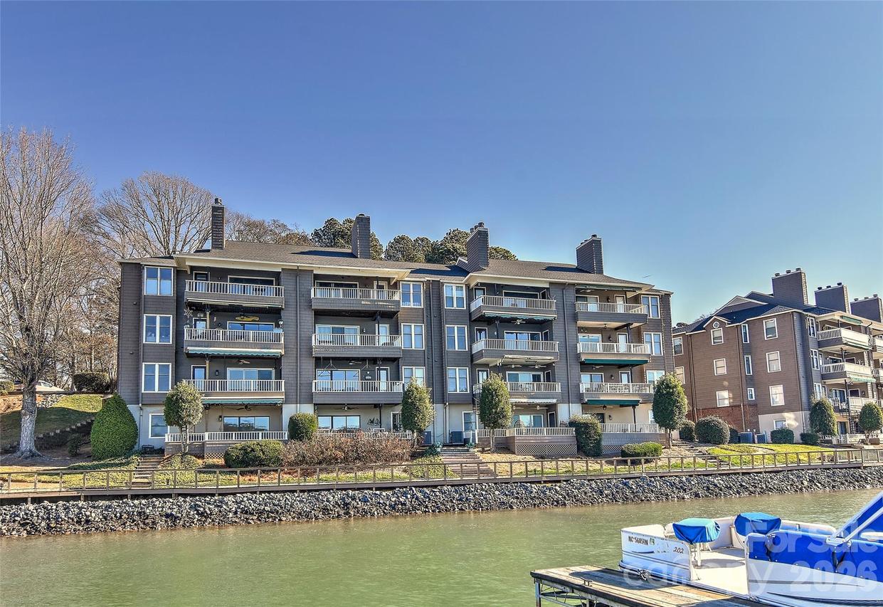 7332 Lakefront Dr. #4, Charlotte, NC 28278