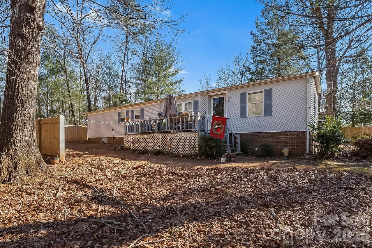 1446 Bridlewood Ln., Morganton, NC 28655