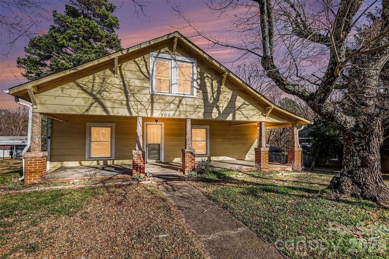 505 S Main Gq St., Salisbury, NC 28146