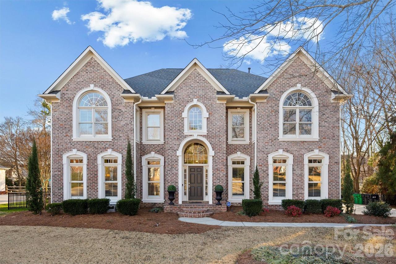 4210 Wallbrook Dr., Matthews, NC 28105