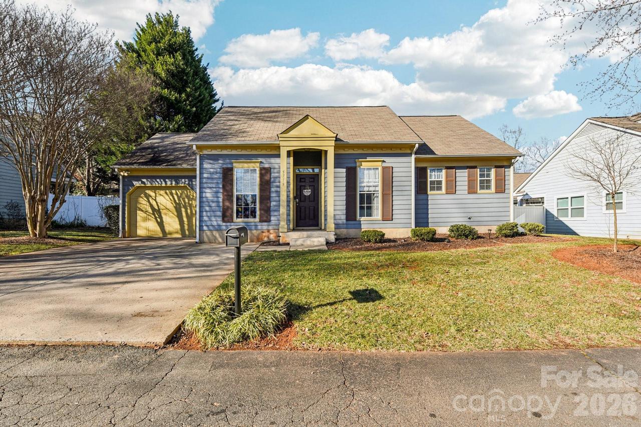 5719 Becton Park Dr., Charlotte, NC 28227