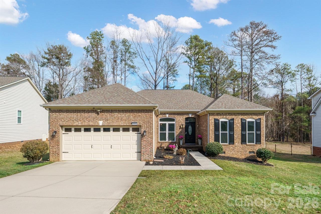 3009 Firewood Dr., Matthews, NC 28105