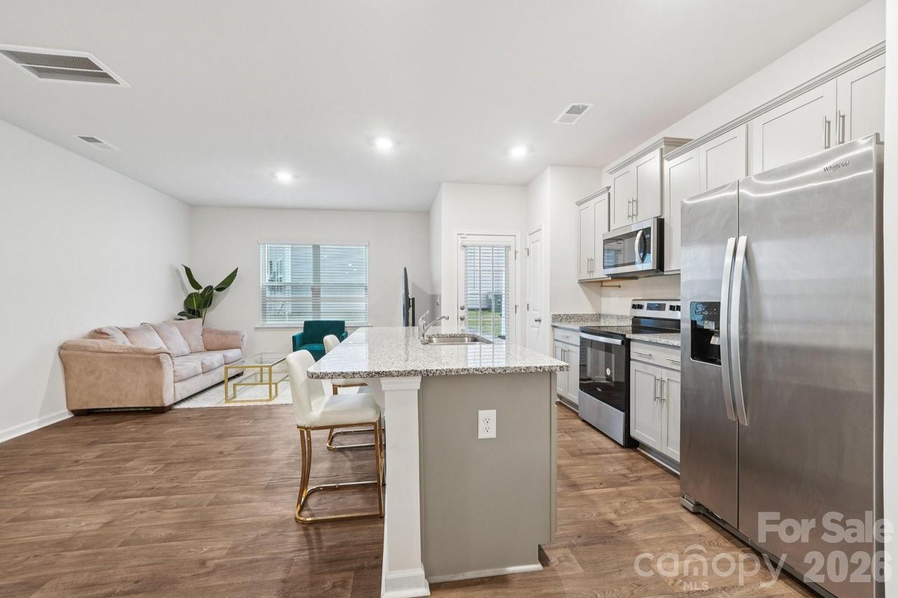 9051 Lowfalls Ln., Charlotte, NC 28216