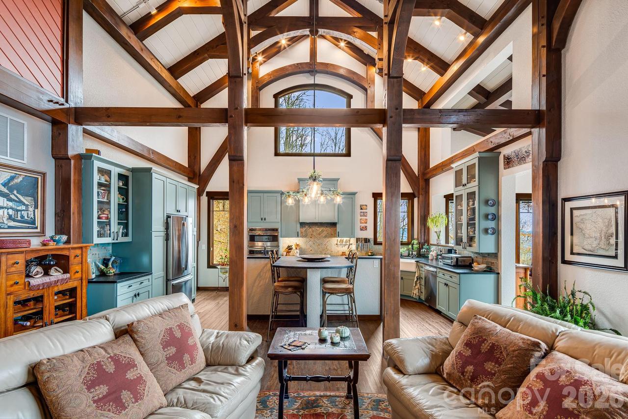 2223 Scarlet Ridge, Sylva, NC 28779