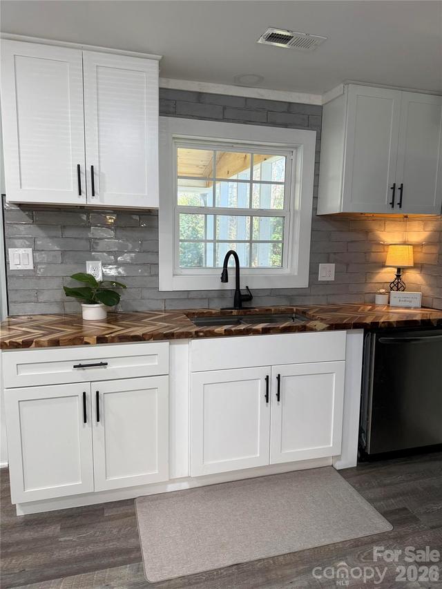 7642 Dallas Cherryville Hwy., Cherryville, NC 28021