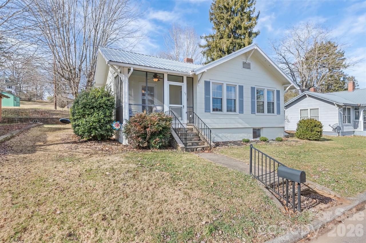 57 Fiddle Dr., Canton, NC 28716