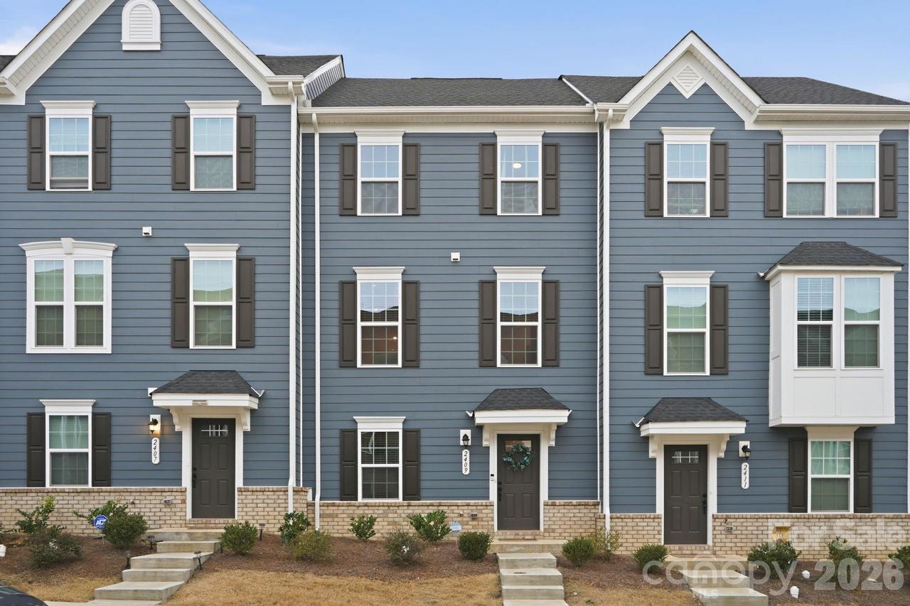 2409 Autumn Olive Ln., Matthews, NC 28104