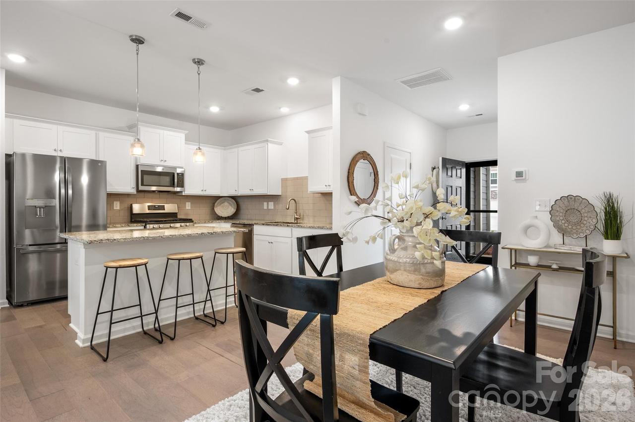 215 Harpers Run Ln., Matthews, NC 28104