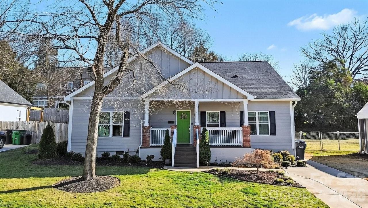 148 N Smallwood Pl., Charlotte, NC 28216