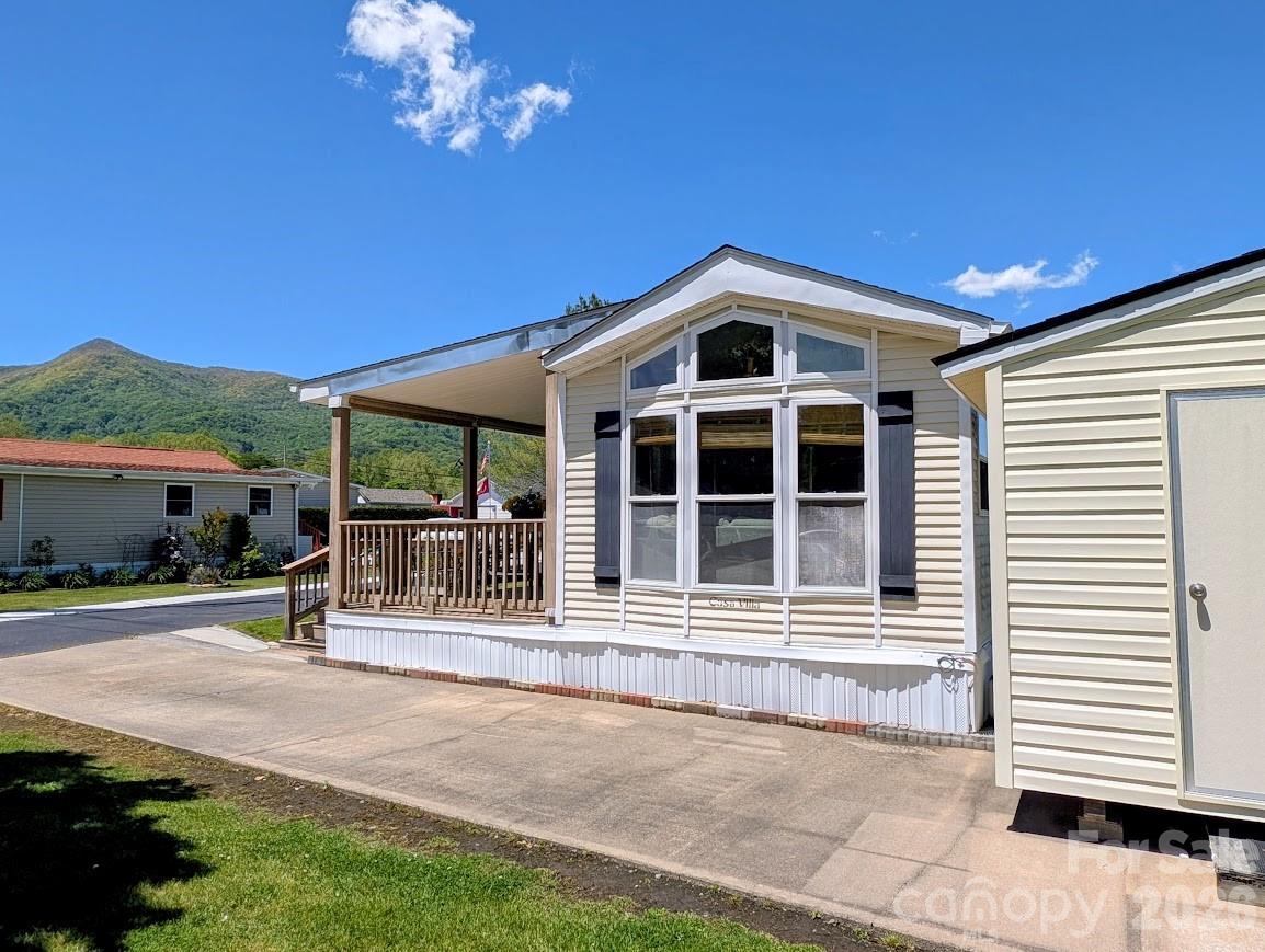 29 Polka Ln., Waynesville, NC 28785