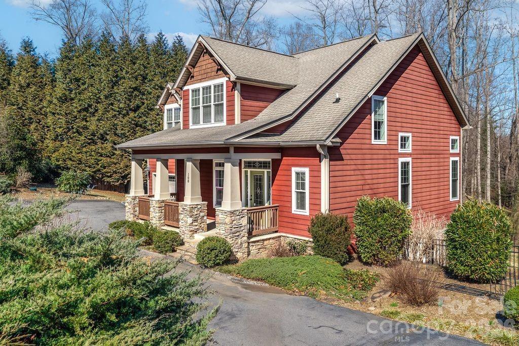 108 Justice Ridge Rd., Candler, NC 28715