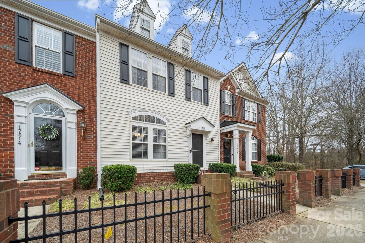 17610 Delmas Dr., Cornelius, NC 28031