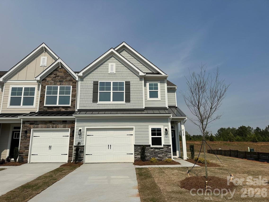 426 Blythe Townhome Ln., Waxhaw, NC 28173