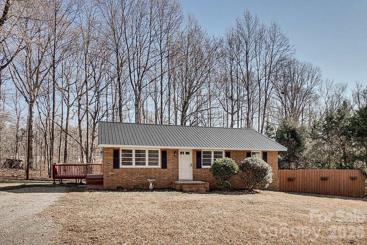 [Address Hidden by Seller], Pleasant Garden, NC 27313