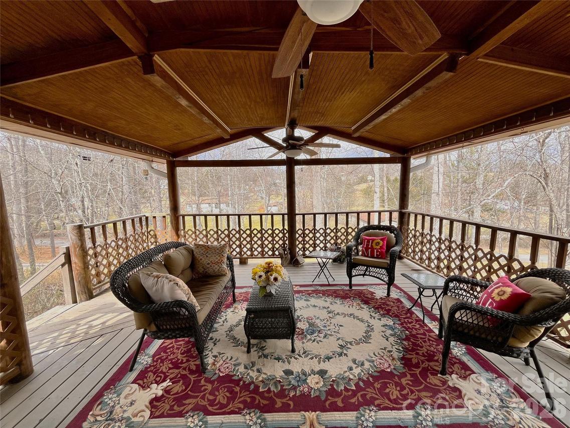 18 Henry White Ln. #5, Leicester, NC 28748