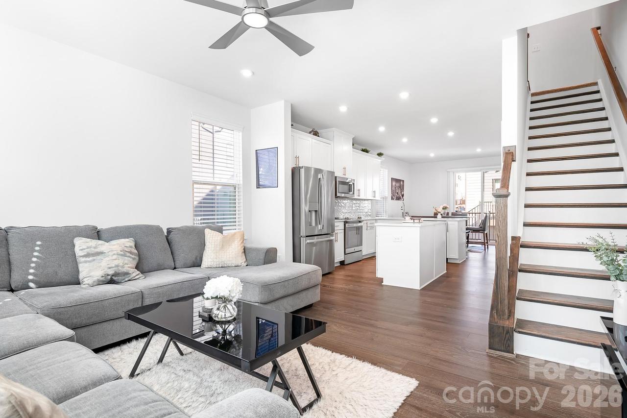 1226 Gleason Way, Charlotte, NC 28217