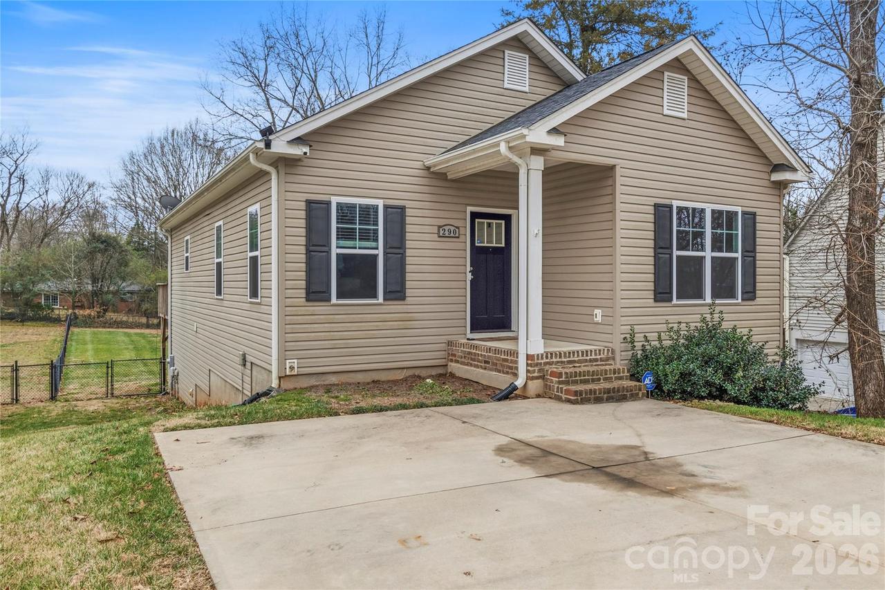 290 Tipperary Ln., Winston Salem, NC 27104