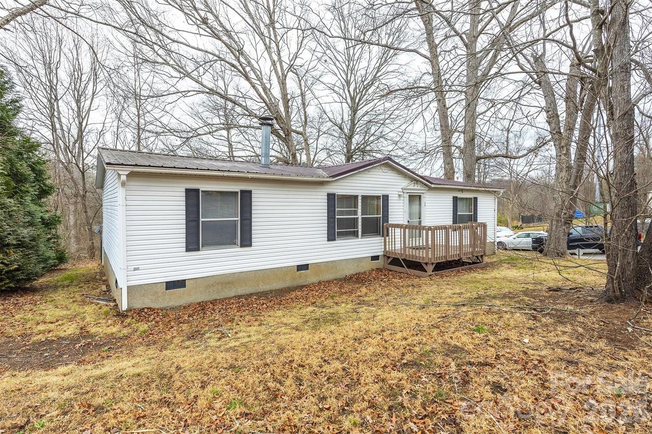 79 Clear View Run Dr., Hendersonville, NC 28792