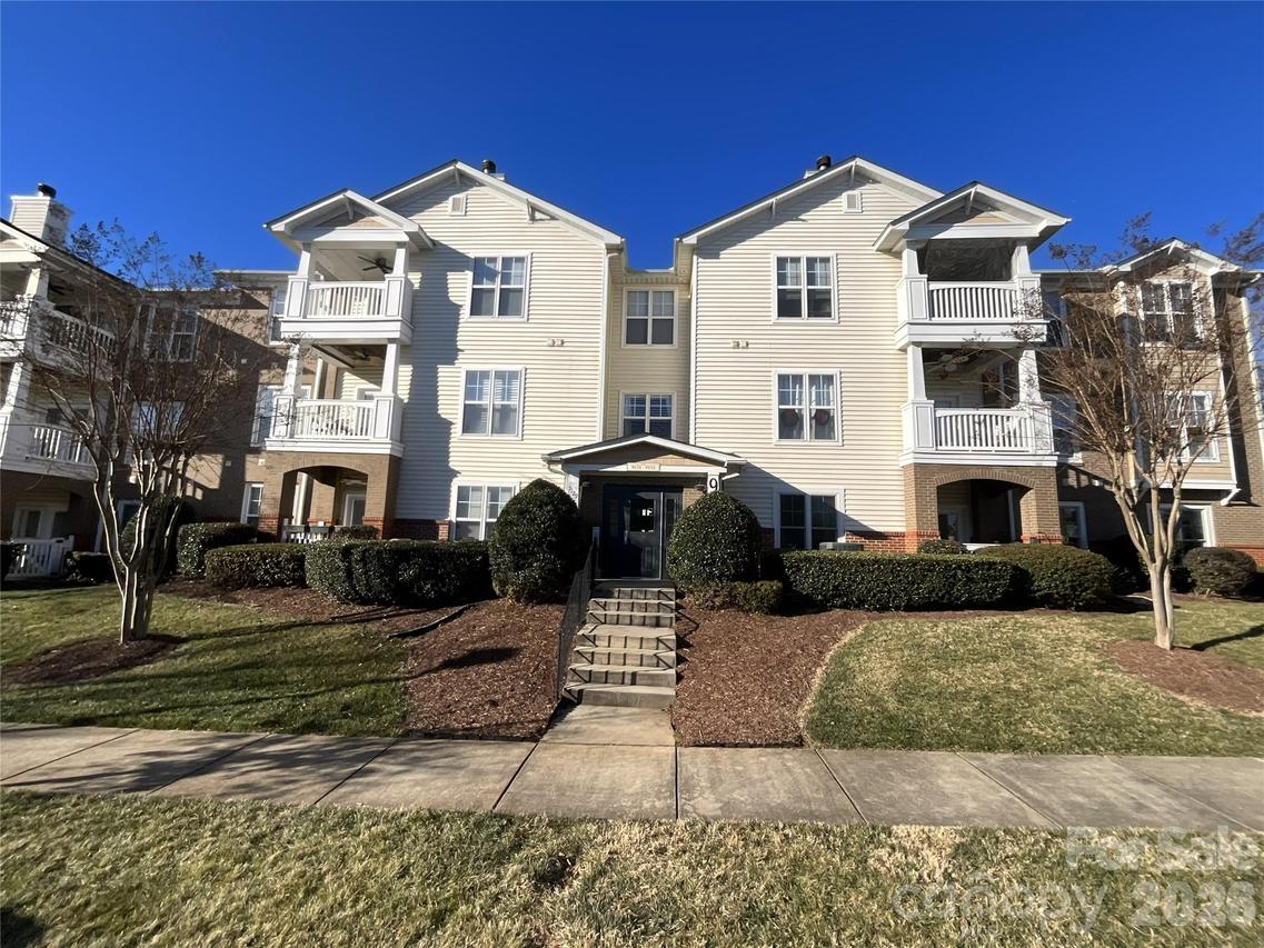 9145 Mcdowell Creek Ct., Cornelius, NC 28031