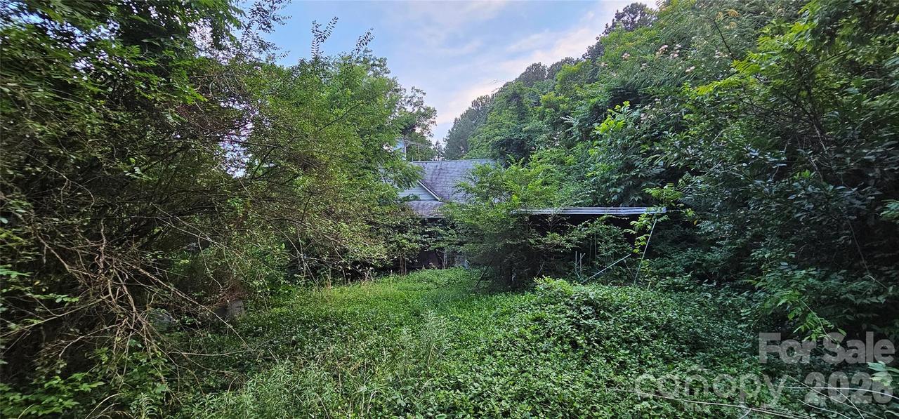 199 Ford Rd., Ellenboro, NC 28040