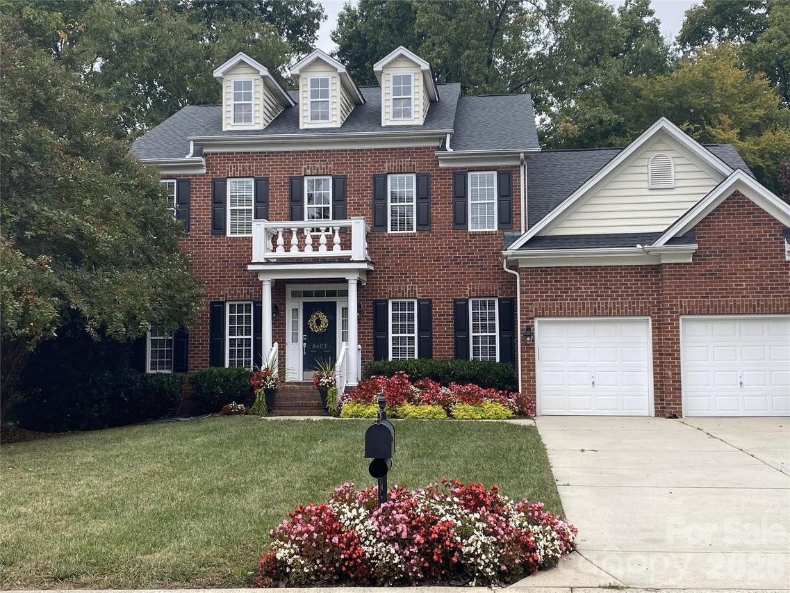 8403 Tintinhull Ln., Waxhaw, NC 28173