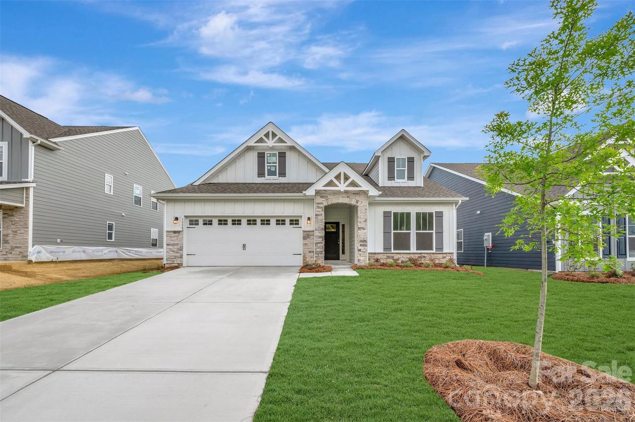 1338 Fremont Dr., Wingate, NC 28174
