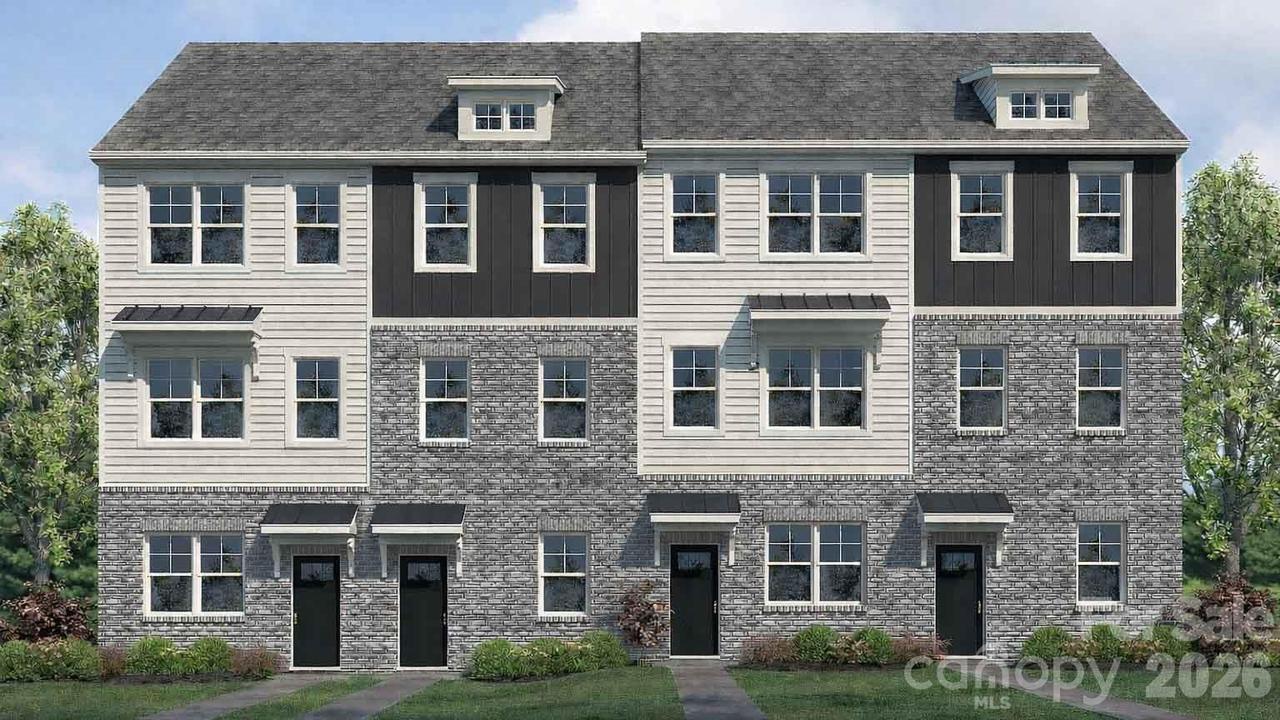 707 Silvertree Way, Charlotte, NC 28205