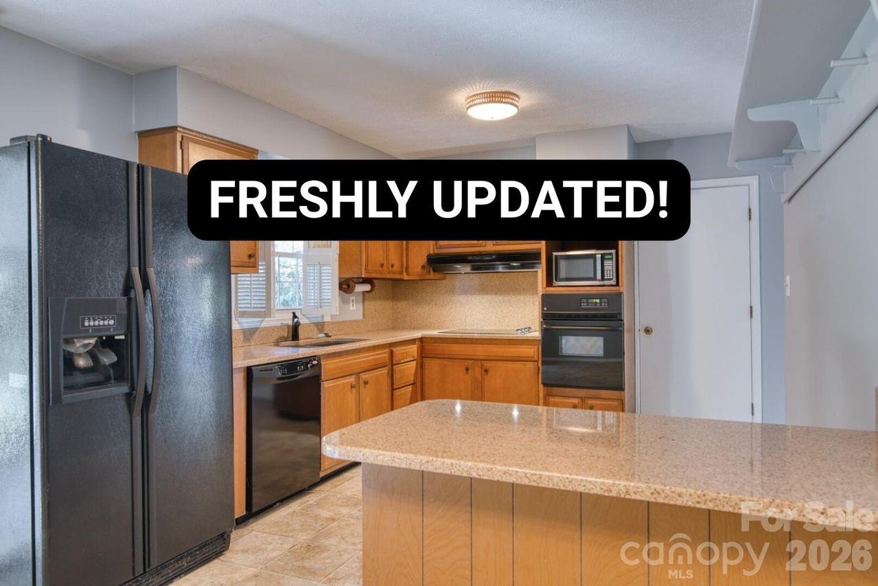 91 Haw Creek Cir., Asheville, NC 28805