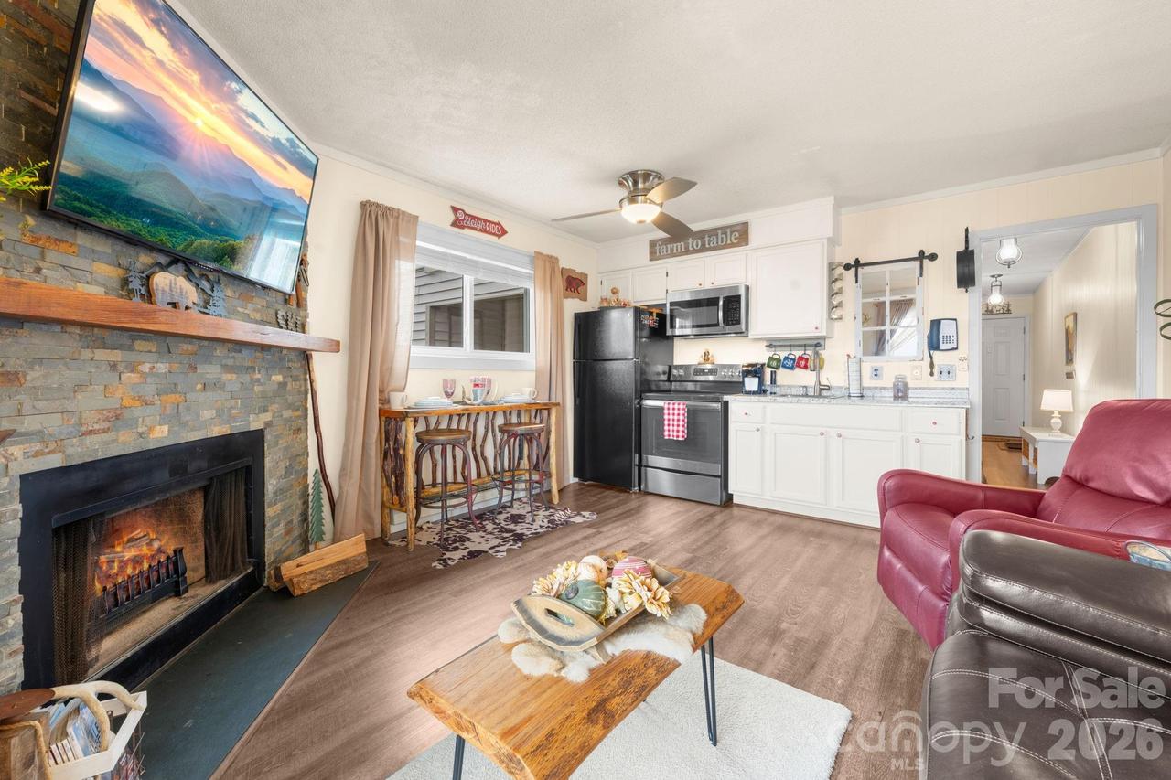 301 Pinnacle Inn Rd. #3304A, Beech Mountain, NC 28604